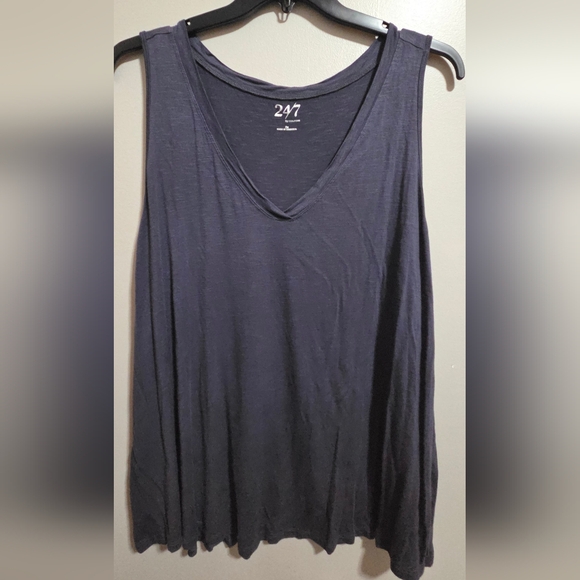 24/7 Maurices Tops - 247 Women's Navy V-Neck Tank Top